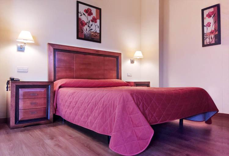 Hostal Plaza Mayor Torrejón de Ardoz Exterior foto